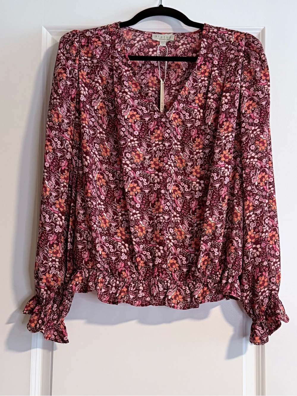NWT Chenault | Women’s L | Wine/Blush Floral Peasant Blouse 3/4 Sleeves
